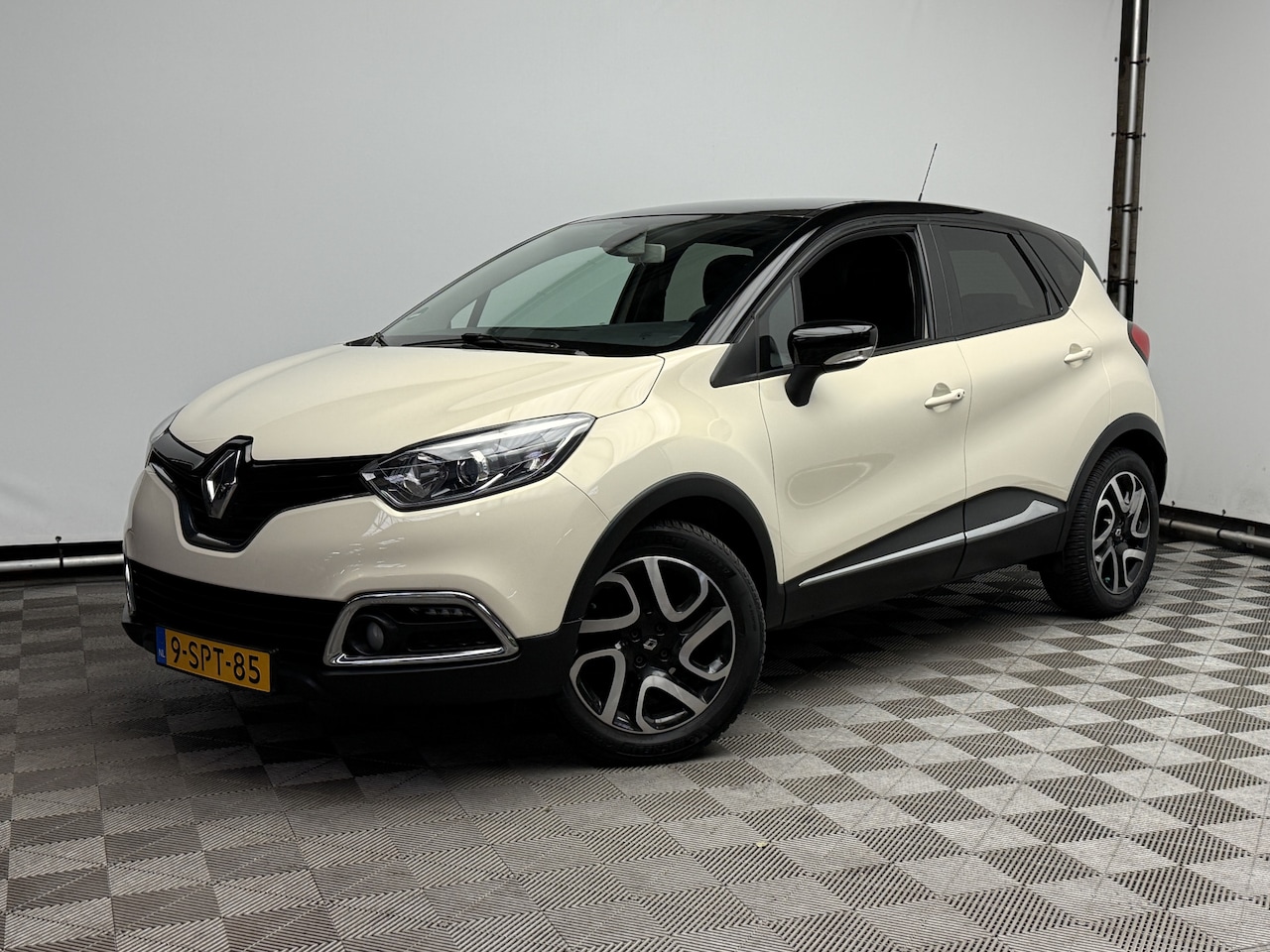 Renault Captur - 0.9 TCe Dynamique ECC Navi Trekhaak NL Auto - AutoWereld.nl
