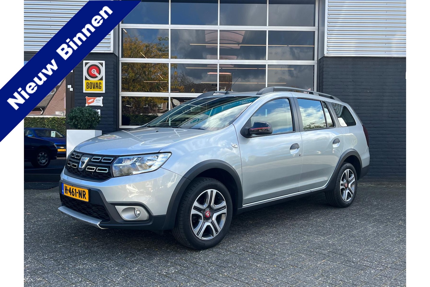 Dacia Logan MCV - Tech Road Stepway, Bluetooth, Cruise, Navi, Airco, PDC, NAP - AutoWereld.nl