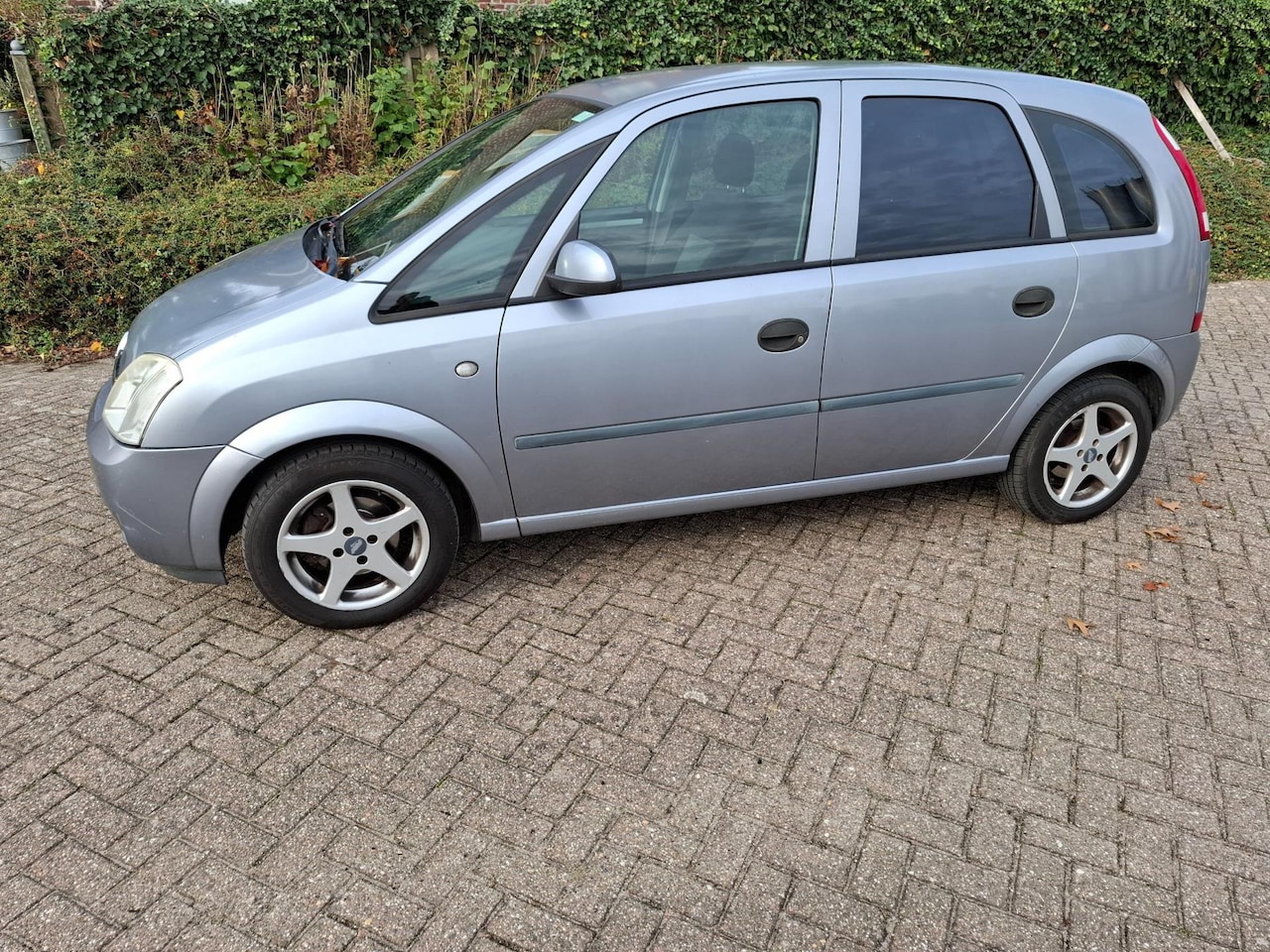 Opel Meriva - 1.6 Essentia HUURKOOP ! Lees text - AutoWereld.nl