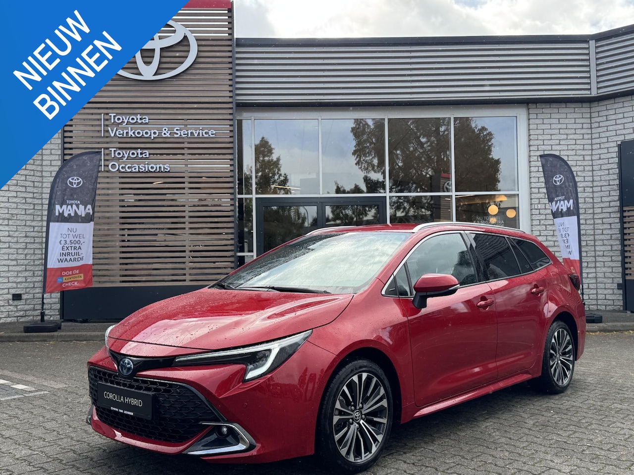 Toyota Corolla Touring Sports - HYBRID 140 STYLE - AutoWereld.nl
