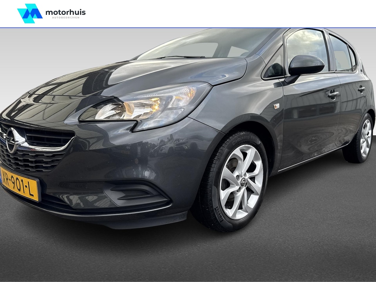 Opel Corsa - 1.4 90 pk Favourite 5 Deurs / Airco / Cruise / LM-velgen - AutoWereld.nl