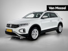 Volkswagen T-Roc - 1.5 TSI Life 150 PK | Apple Carplay | Android Auto | Parkeersensoren | LED | Digital Cockp