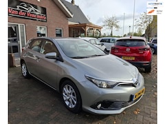 Toyota Auris - 1.2T Aspiration. 91DZ KILOMETER Facelift uitvoering. Navi, camera, bluetooth, etc. Prijs i