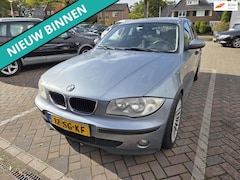 BMW 1-serie - 116i LET OP MOTOR LOOPT ONREGELMATIG