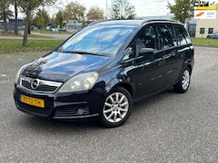 Opel Zafira - 1.8 Executive