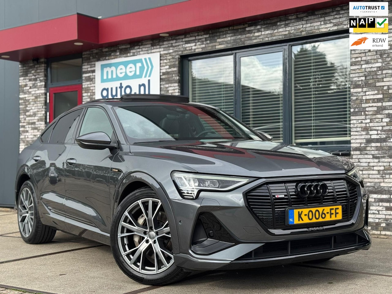 Audi e-tron Sportback - 50 quattro S-LINE l PANO l CAMERA l MATRIX l SFEER l ADAPT.CRUISE l TREKHAAK l ORG.NL l DE - AutoWereld.nl