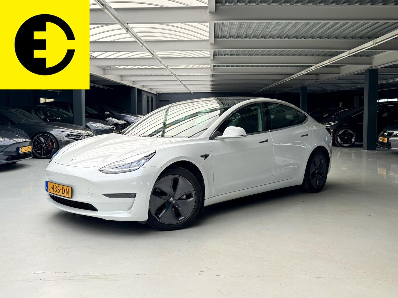 Tesla Model 3 - Long Range RWD Long Range AWD 75 kWh | SOH 92% | Premium audio | Incl. BTW - AutoWereld.nl