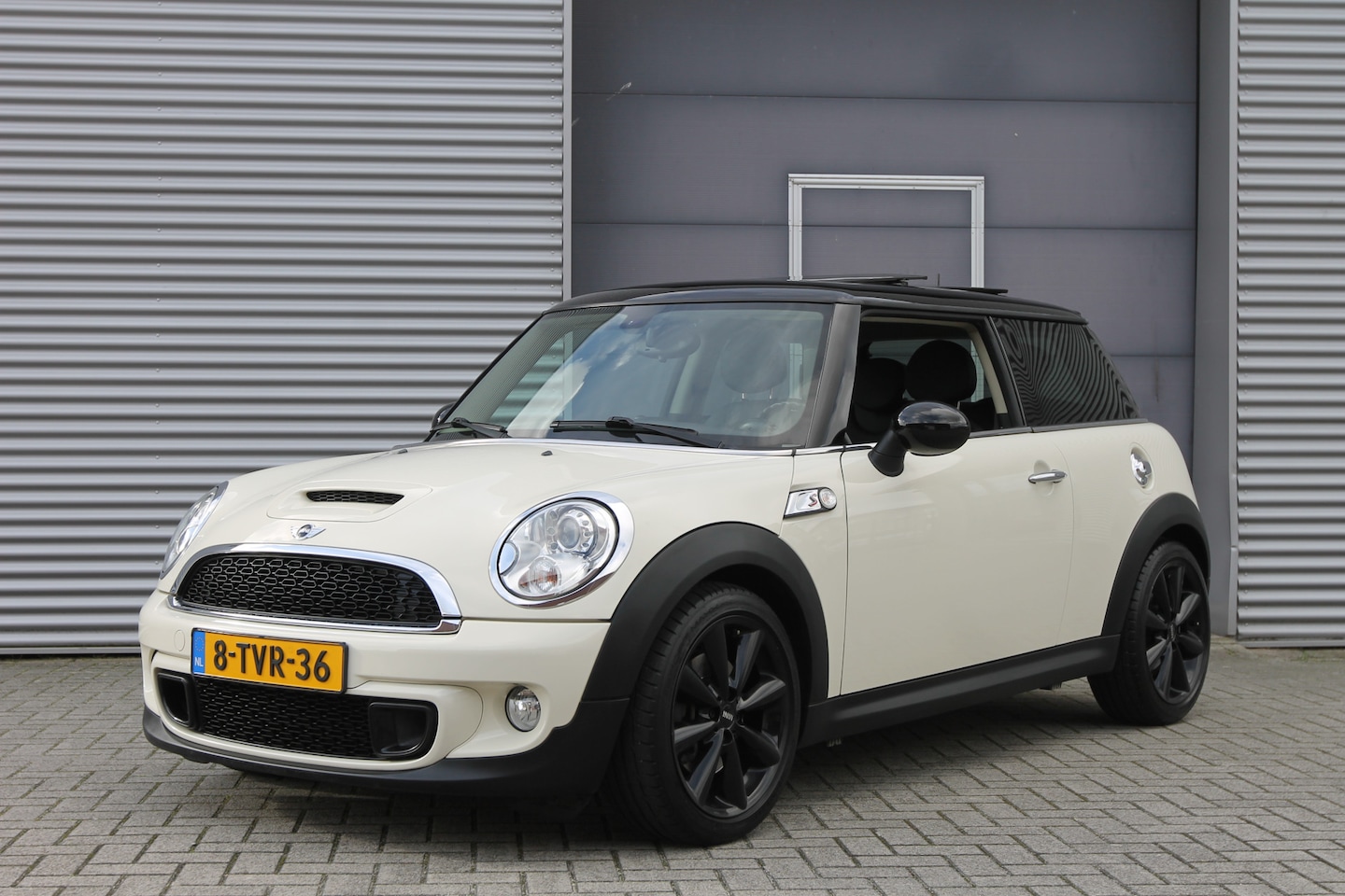 MINI Cooper S - Mini 1.6 Chili I Automaat I Leder I Pano.dak - AutoWereld.nl