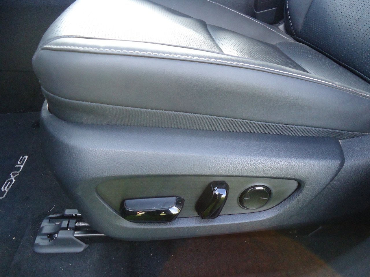 Lexus RX - 450h+ Plug-in Hybrid Luxury Line fonkelnieuwe auto