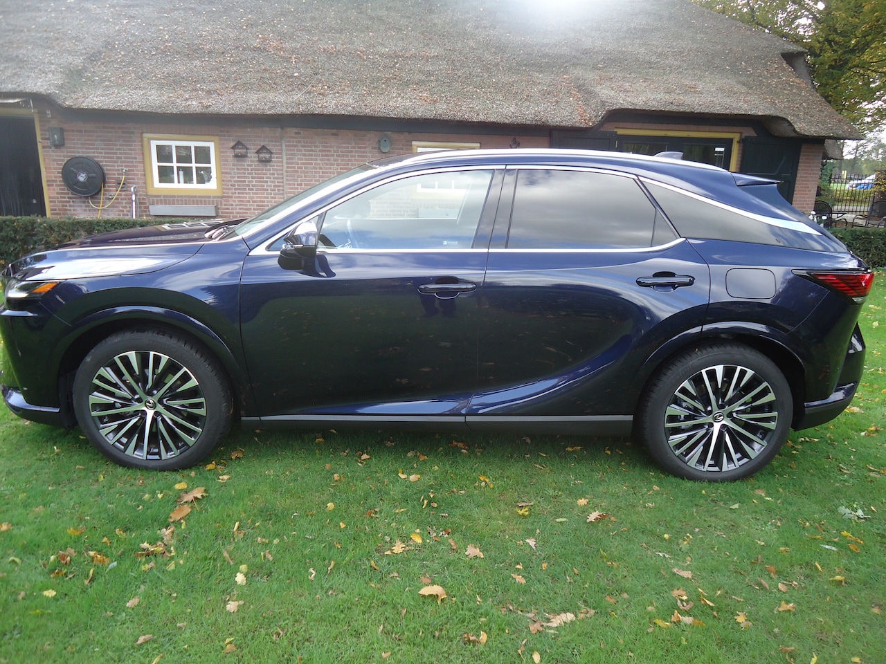 Lexus RX - 450h+ Plug-in Hybrid Luxury Line fonkelnieuwe auto