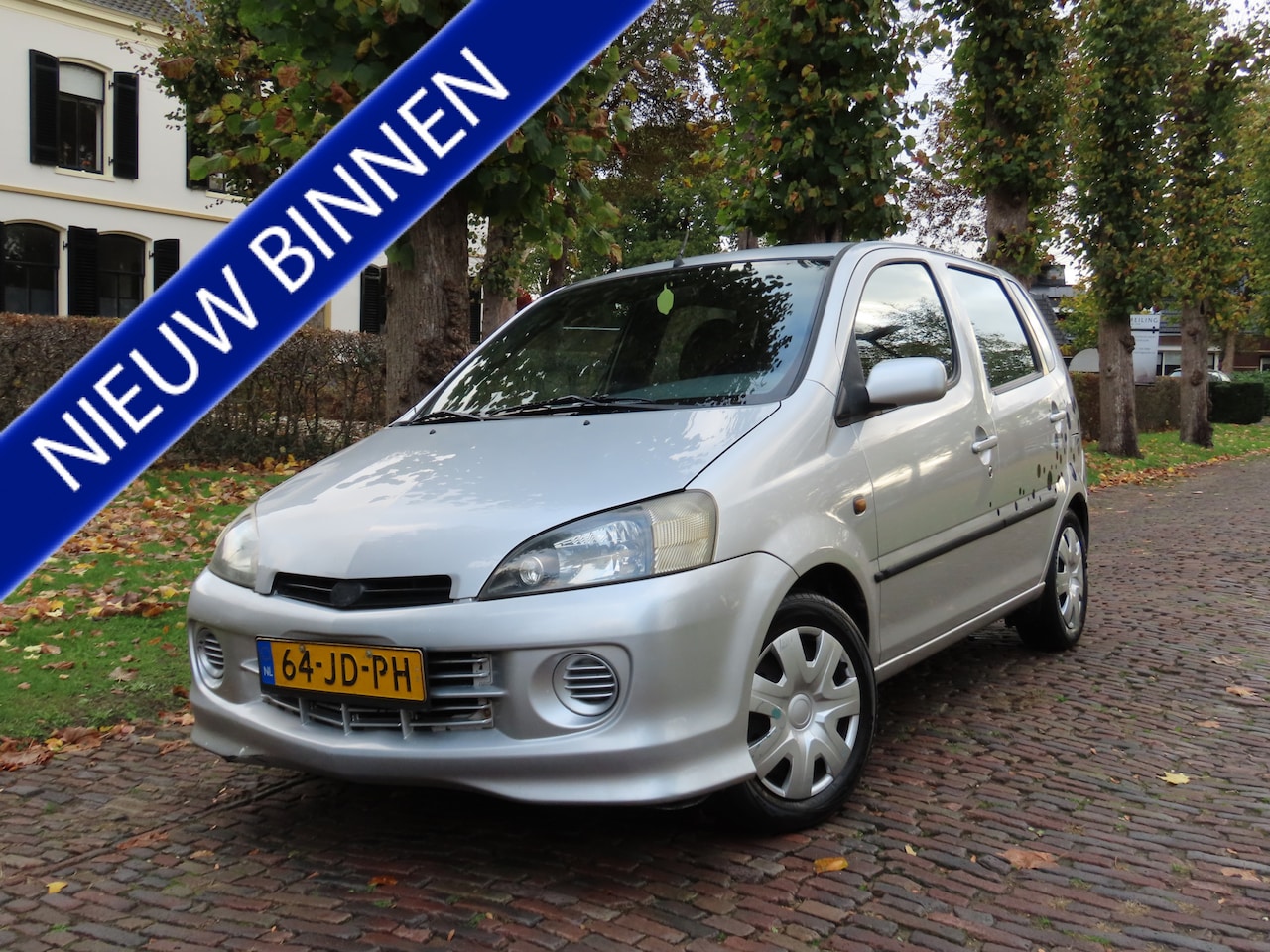 Daihatsu Young RV - 1.3-16V VTi Airco Stuurbekrachtiging 5 Drs Trekhaak ***Apk t/m 16-10-2026*** - AutoWereld.nl