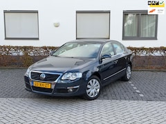 Volkswagen Passat - 2.0 FSI Comfortline NAP APK AUTOMAAT SUPER NETTE STAAT