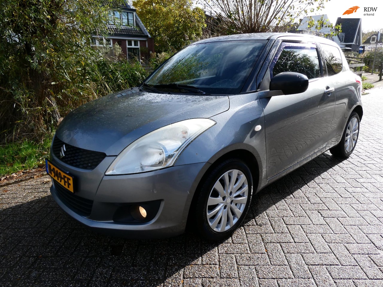 Suzuki Swift - 1.2i Airco Goed onderhouden Degelijke Jap Zuinig A-Label - AutoWereld.nl