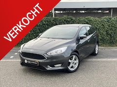 Ford Focus Wagon - 1.0 Comfort * Carplay * Dealerond. * Nieuwe Distr. * Garantie
