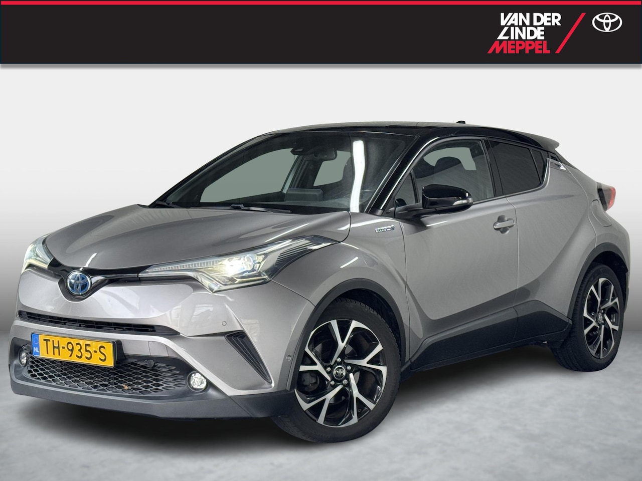 Toyota C-HR - 1.8 Hybrid Bitone Navi LED Cruise PDC - AutoWereld.nl
