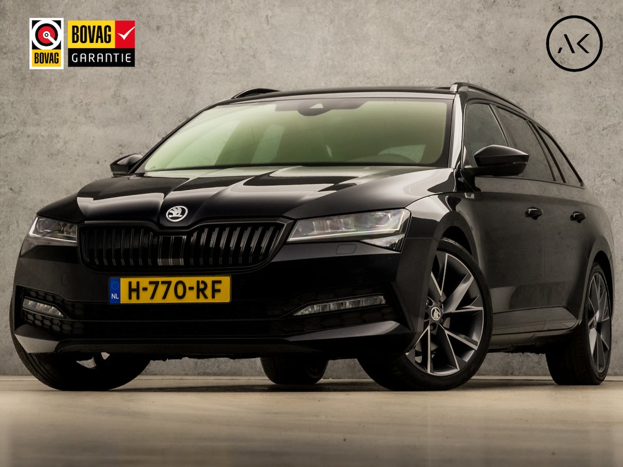 Skoda Superb Combi - 1.5 TSI Sportline 150Pk Automaat (PANORAMADAK, VIRTUAL COCKPIT, APPLE CARPLAY, LEDER/ALCAN - AutoWereld.nl