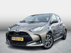 Toyota Yaris - 1.5 Hybrid Dynamic Trekhaak / All Season Banden