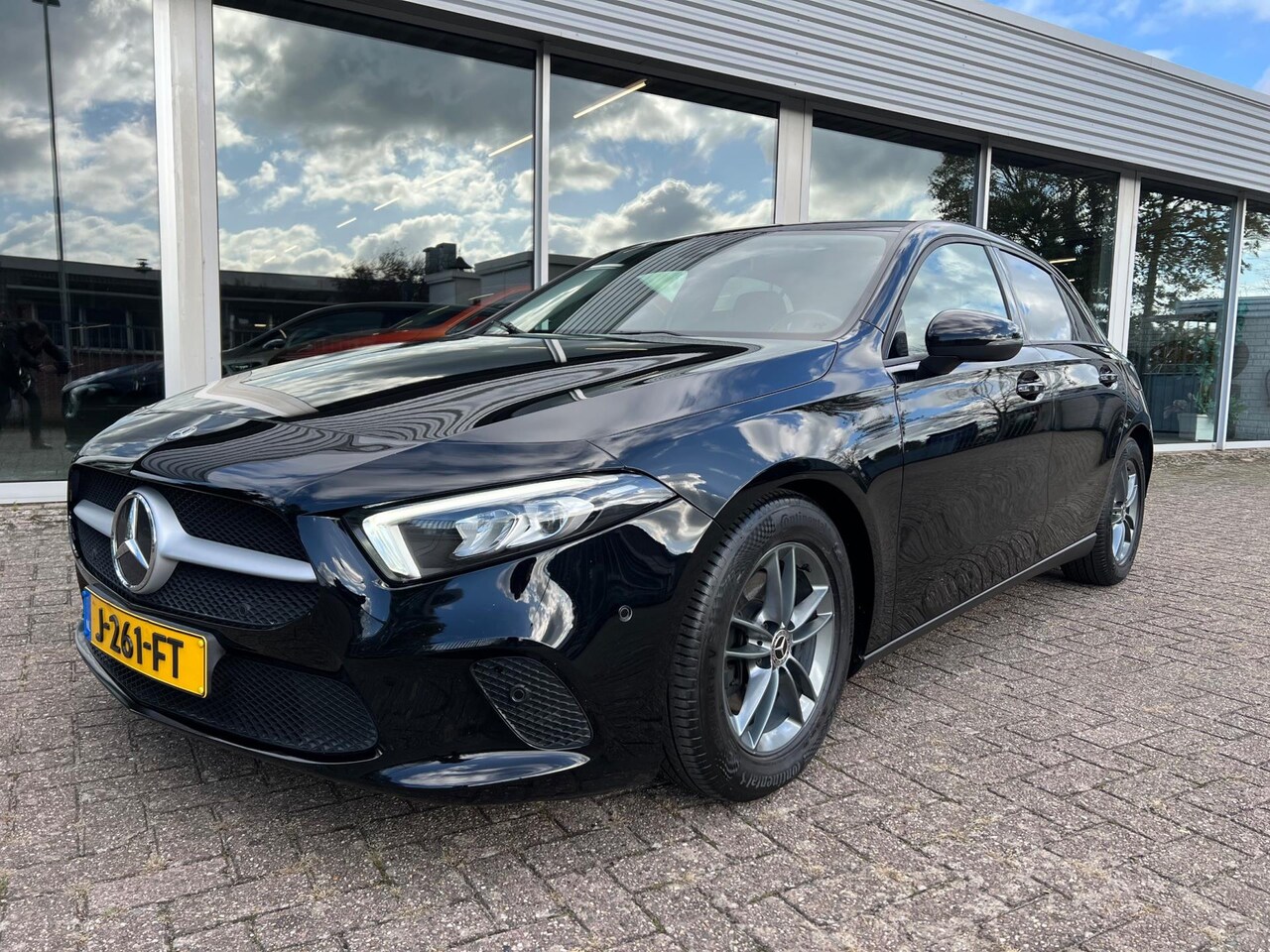 Mercedes-Benz A-klasse - 160 LED, Navi, Dealer onderhouden - AutoWereld.nl