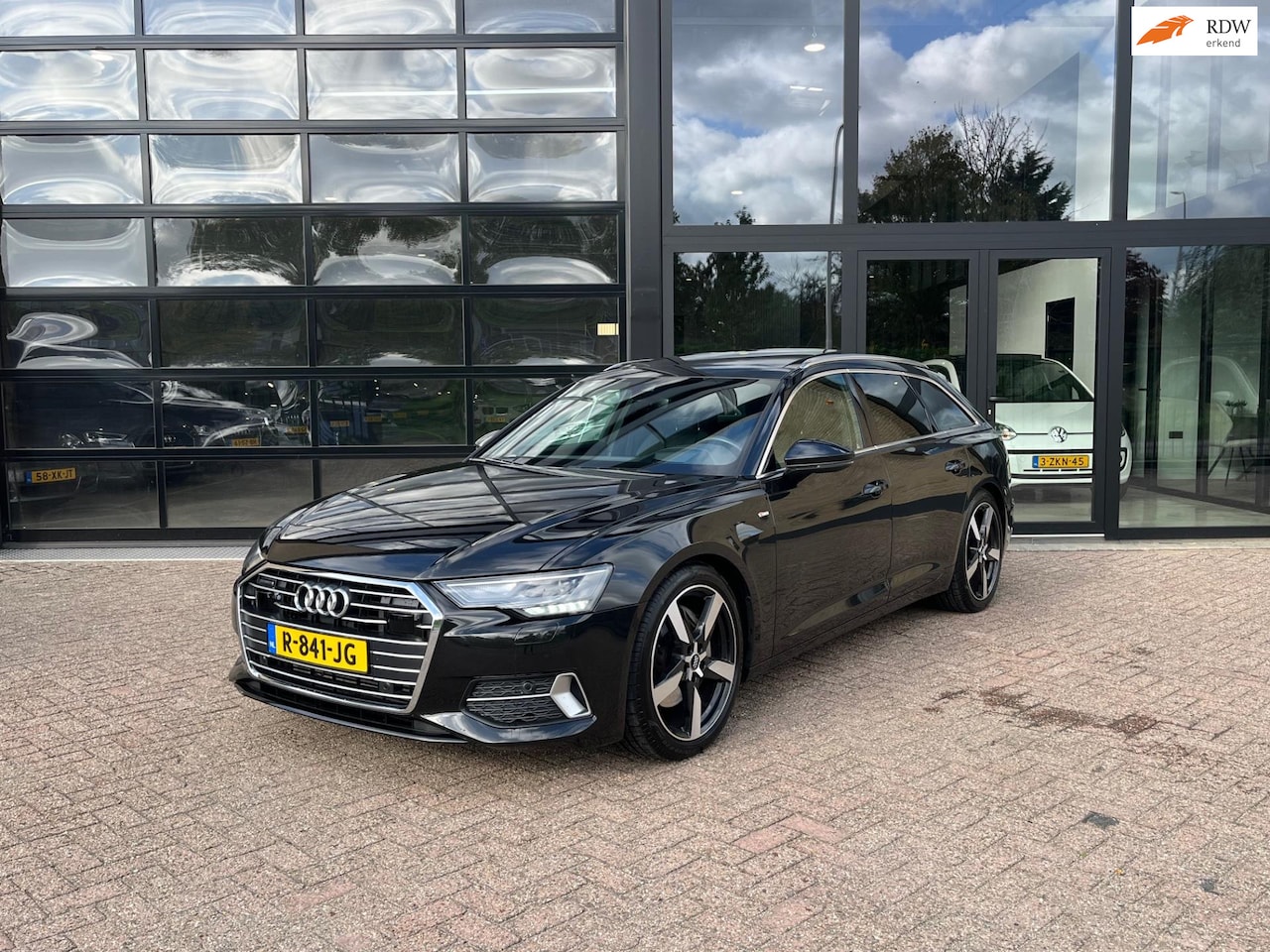 Audi A6 Avant - 45 TDI quattro Sport Pro Line 45 TDI quattro Sport Pro Line, Panodak, S-Line - AutoWereld.nl