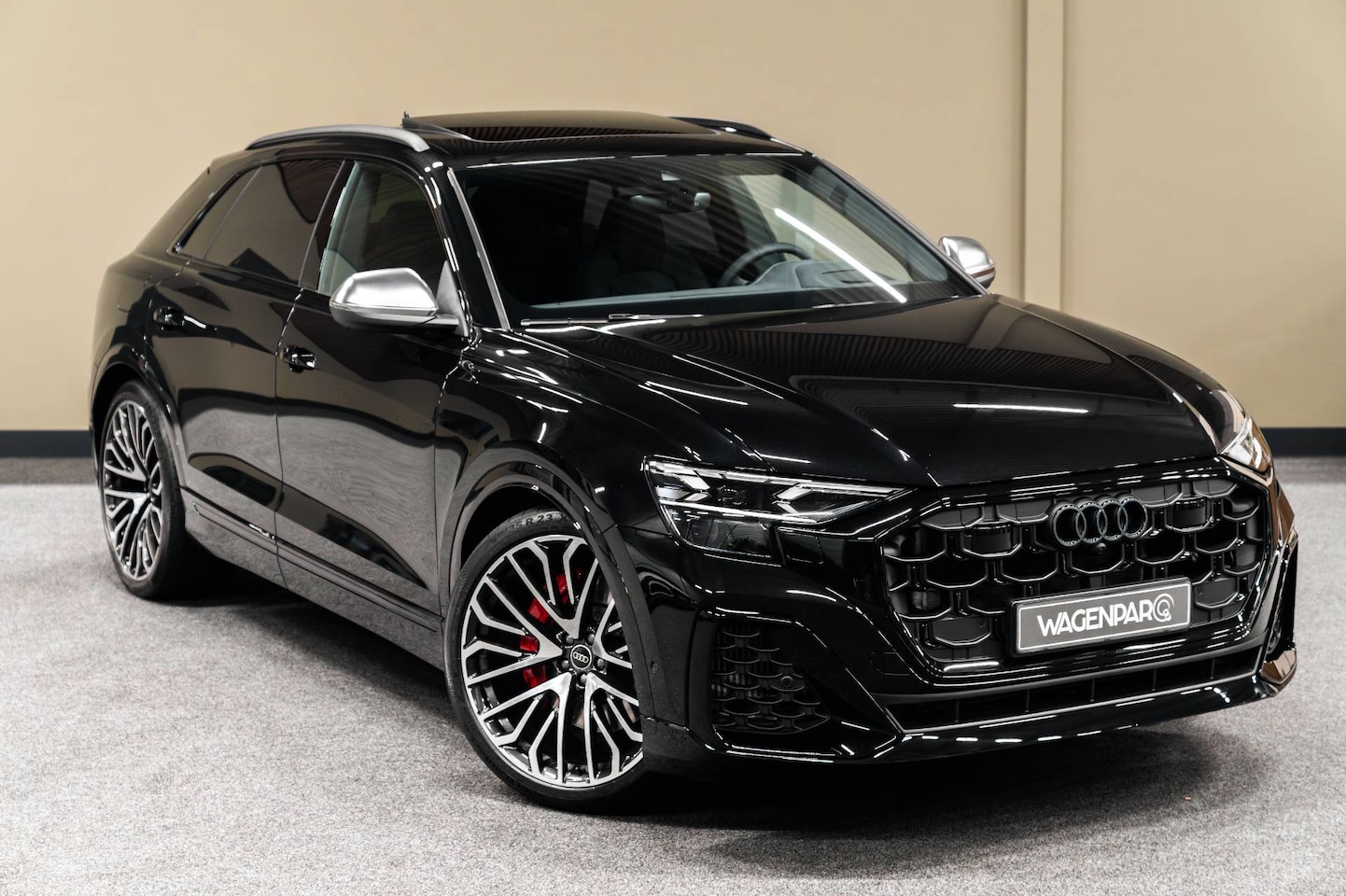 Audi Q8 - 60 TFSIe 4WSTURING.MASSAGE.T.HAAK.PANO - AutoWereld.nl