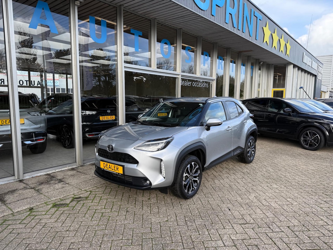 Toyota Yaris Cross - 1.5 Hybrid Business / ACHTERUITRIJCAMERA / CARPLAY - AutoWereld.nl