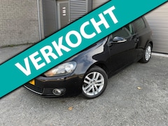 Volkswagen Golf - 1.4 TSI Highline DSG