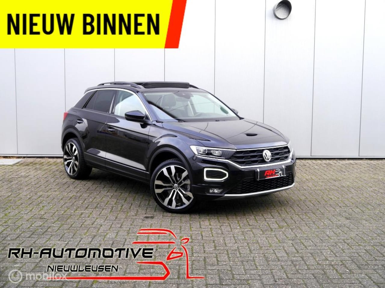 Volkswagen T-Roc - 1.5 TSI Sport NL-Auto/PANO/NAP - AutoWereld.nl