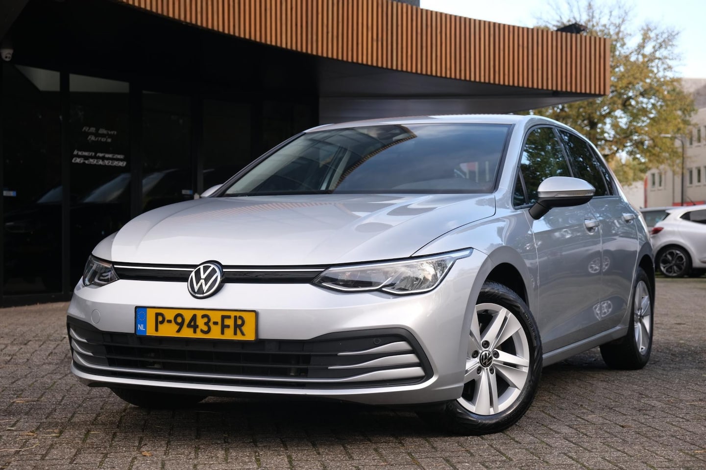 Volkswagen Golf - 2.0 TDI Style/ACC/Winterpakket/Trekhaak/Lane/Carplay - AutoWereld.nl
