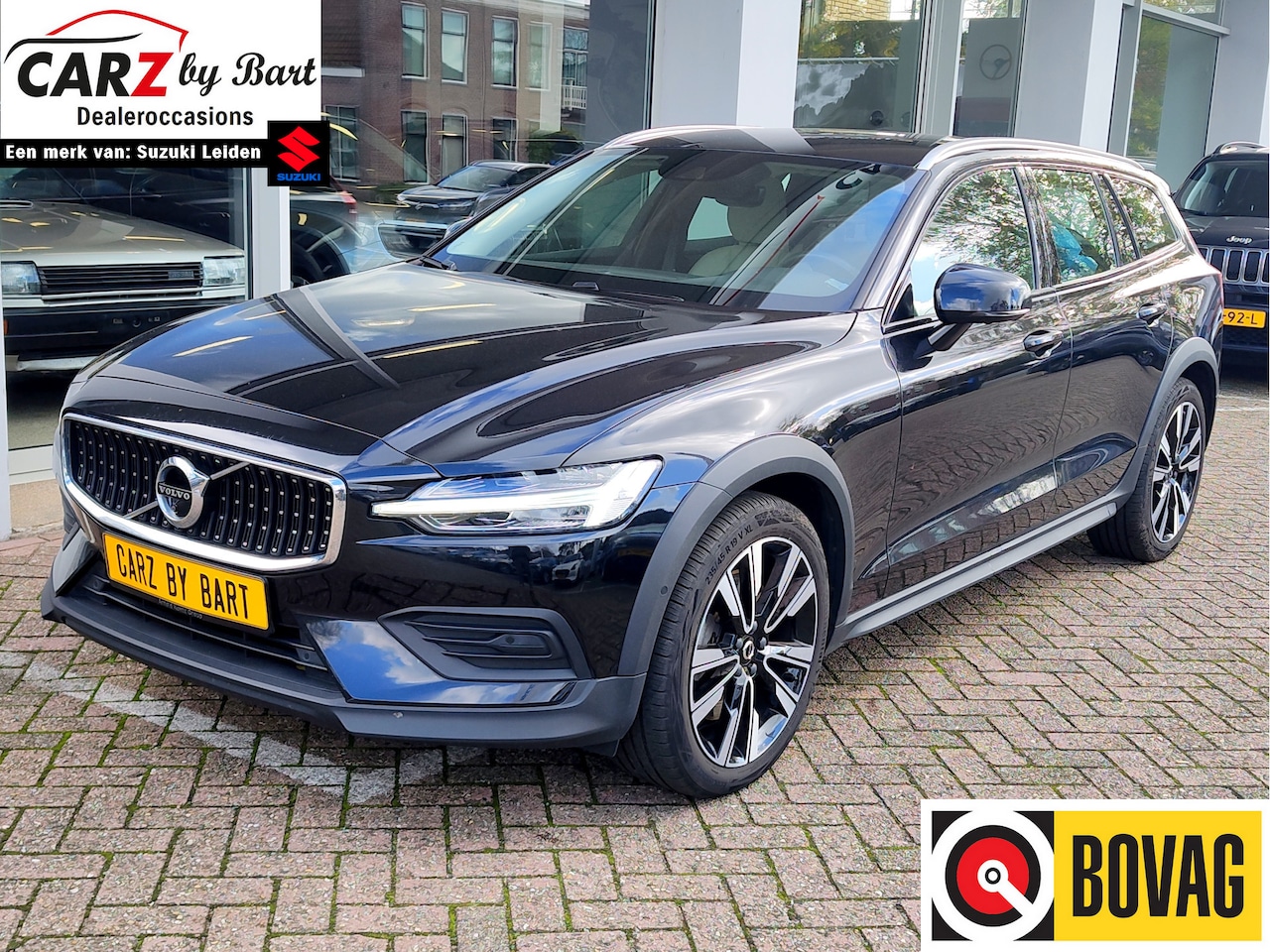 Volvo V60 Cross Country - 2.0 T5 AWD 250PK PRO AUTOMAAT 360 Camera | Memory Seats | Blind Spot - AutoWereld.nl