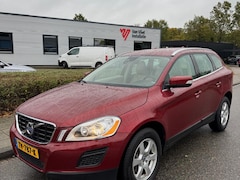 Volvo XC60 - 2.0T Kinetic AUTOMAAT