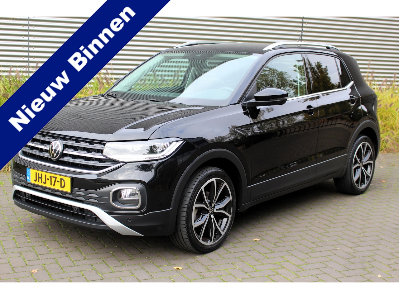 Volkswagen T-Cross - 1.5 TSI Style Business I NAVI I ADP. CRUISE  I CAMERA I - AutoWereld.nl
