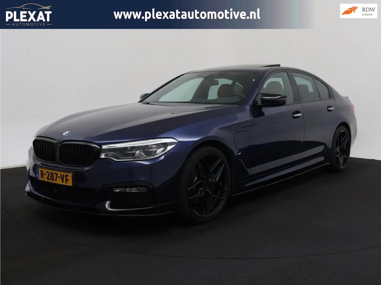 BMW 5-serie - 530e High Executive Aut. | M-Performance Uitgevoerd | Concaver Wheels | Adaptieve Cruise | - AutoWereld.nl