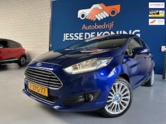 Ford Fiesta - 1.0 EcoBoost Titanium/bj.2015/climate/navigatie/trekhaak/cruise/NAP met 138359 km./distrib