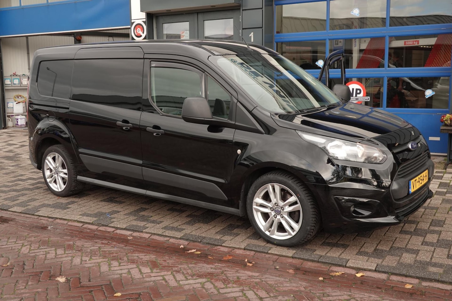 Ford Transit Connect - 1.6 TDCI L2 Trend REVISIE MOTOR RIJKLAARPRIJS - AutoWereld.nl