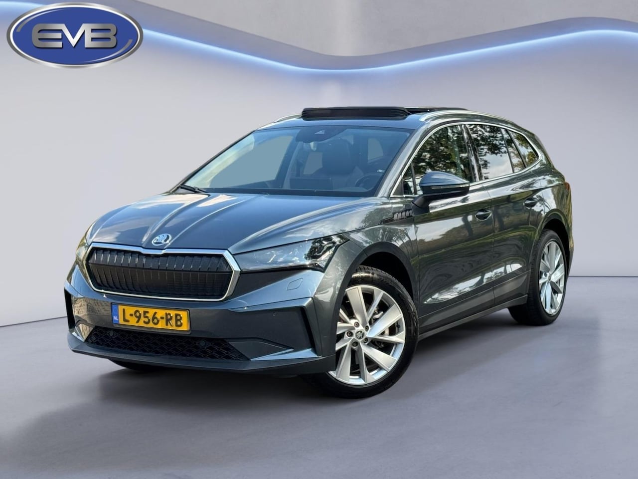 Skoda Enyaq iV - 80 80, panoramadak, achteruitrijcamera, stoel-stuurverwarming, 1/2 leder, vele opties,, eerst - AutoWereld.nl