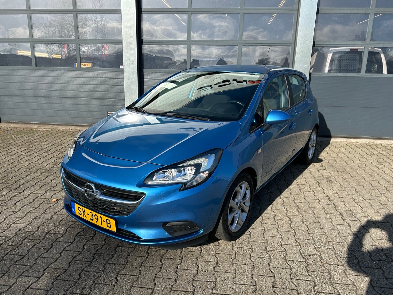 Opel Corsa - 1.0 Turbo Online Edition 1.0 Turbo 90pk Online Edition - AutoWereld.nl