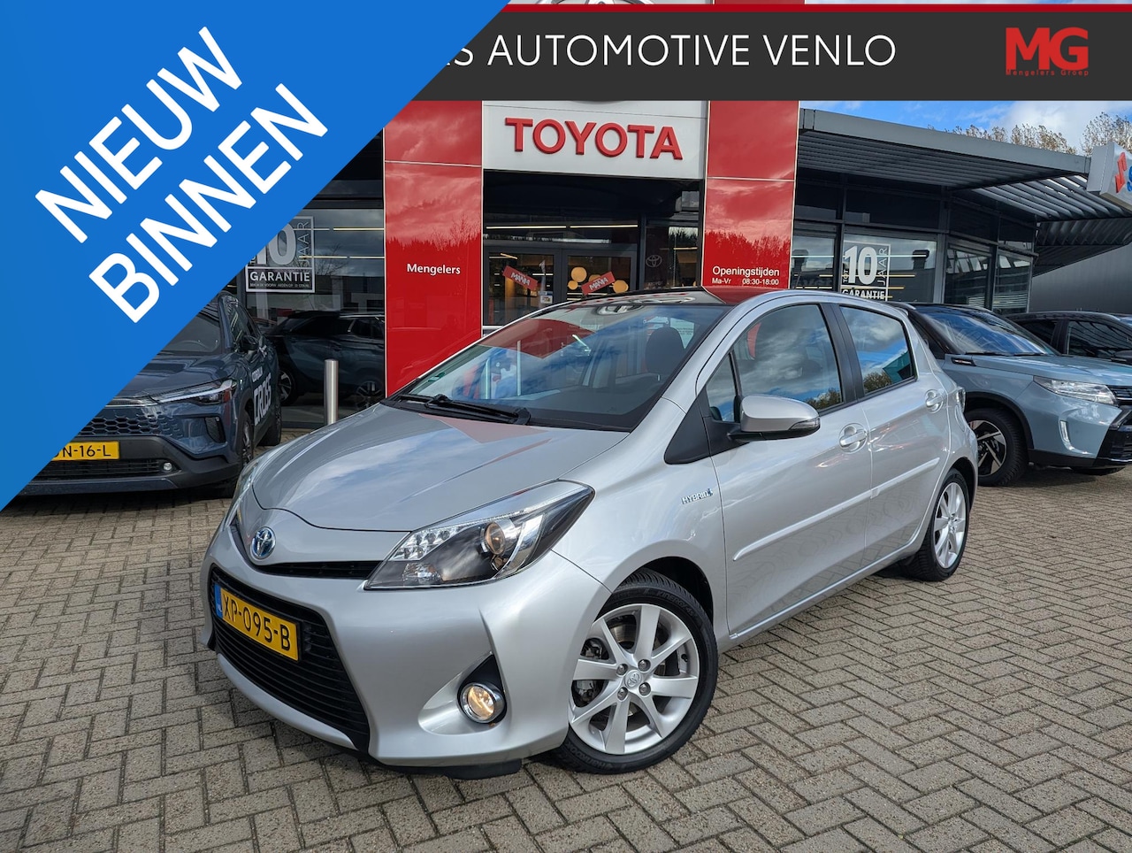 Toyota Yaris - 1.5 Full Hybrid Dynamic Edition Panodak | Pcam | Navi - AutoWereld.nl