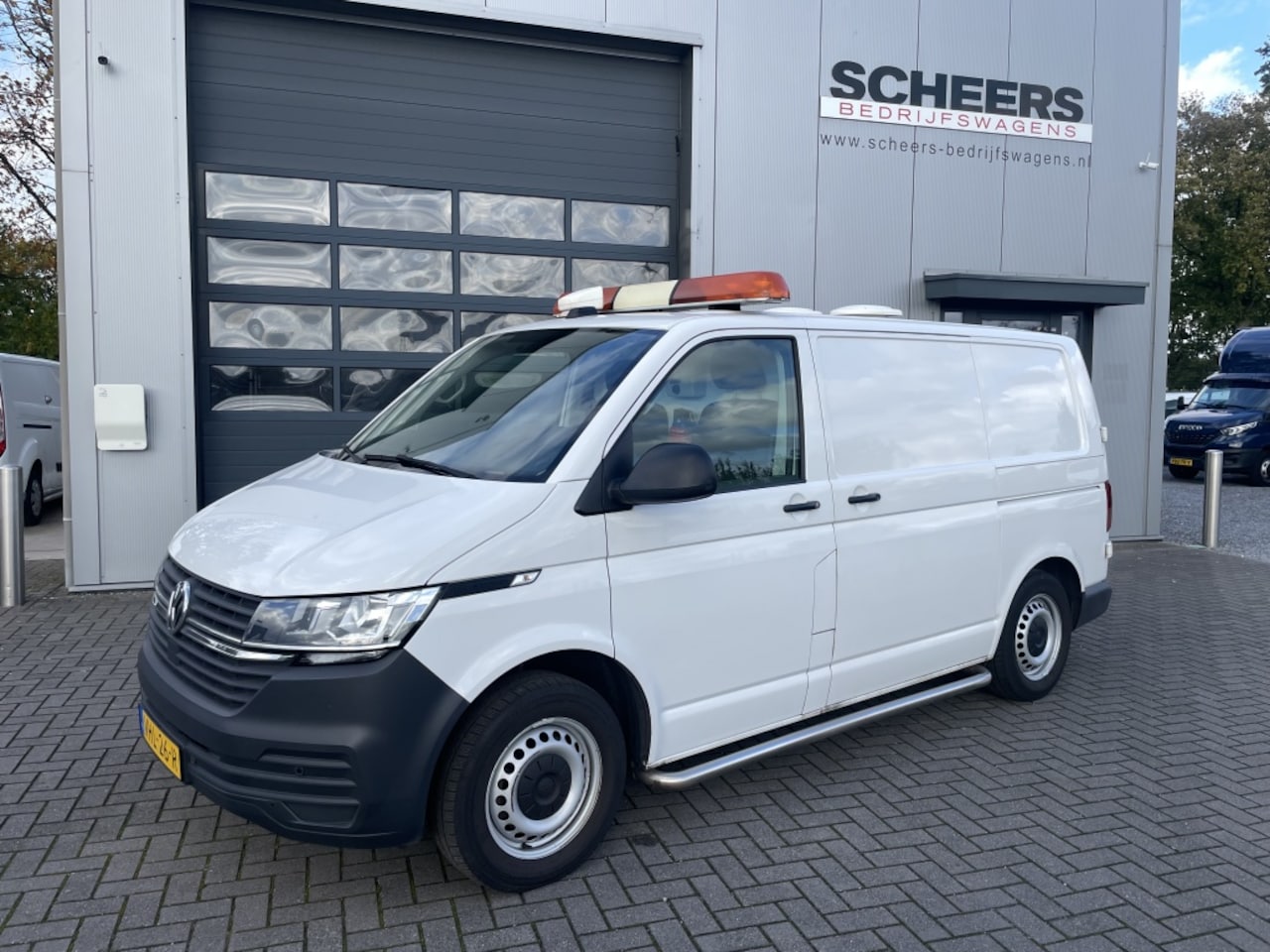 Volkswagen Transporter - 2.0 TDI 150PK DSG Dierenvervoer - AutoWereld.nl