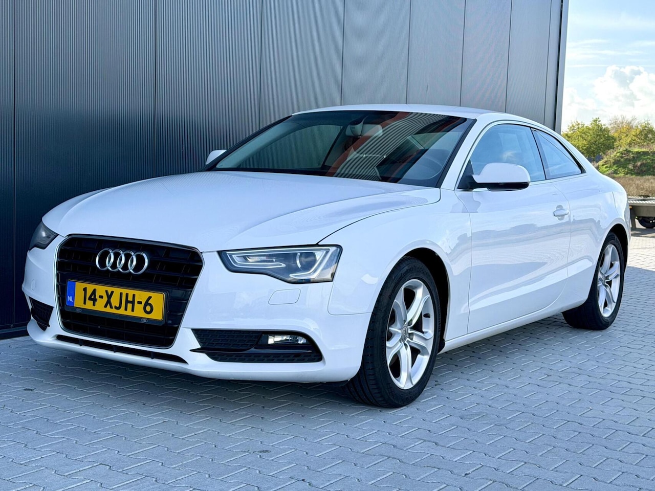 Audi A5 Coupé - 1.8 TFSI - Dealer onderhouden - Xenon - NAP - AutoWereld.nl
