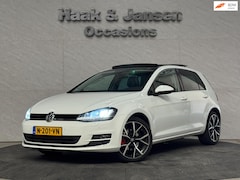 Volkswagen Golf - 1.4 TSI Comfortline Panoramadak Massagestoelen