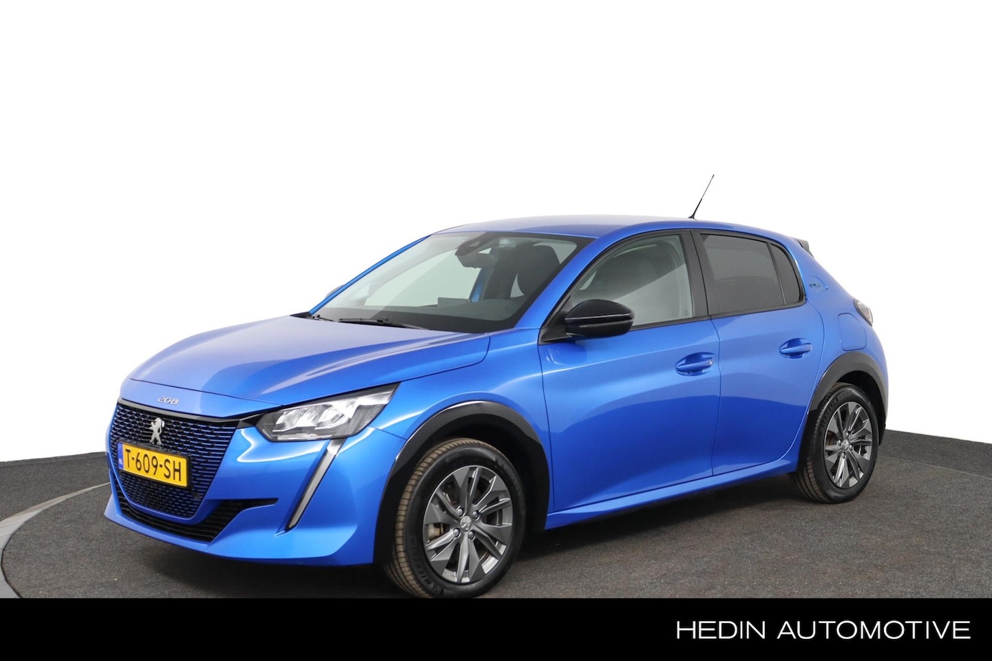 Peugeot e-208 - EV Style 50 kWh | Navigatie | Camera | Climate control | Cruise control | Apple carplay/An - AutoWereld.nl