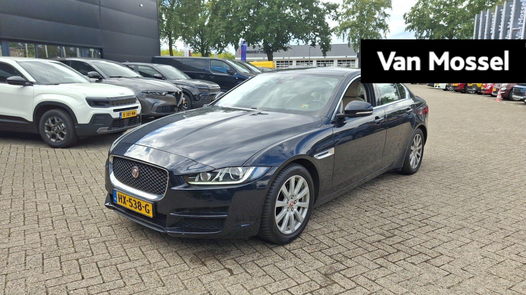 Jaguar XE - 2.0 Portfolio | Automaat | 200 PK | - AutoWereld.nl