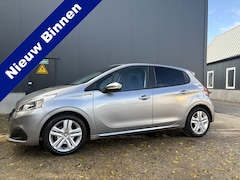 Peugeot 208 - 1.2 PureTech Signature