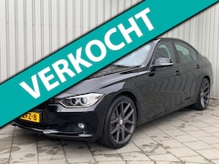 BMW 3-serie - 320i High Executive|Automaat|Climate Control|Navigatie|