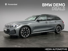 BMW 3-serie Touring - 330e M-Sport | Panoramadak | Harman Kardon | Trekhaak | Verwarmd stuur | Parking assistant