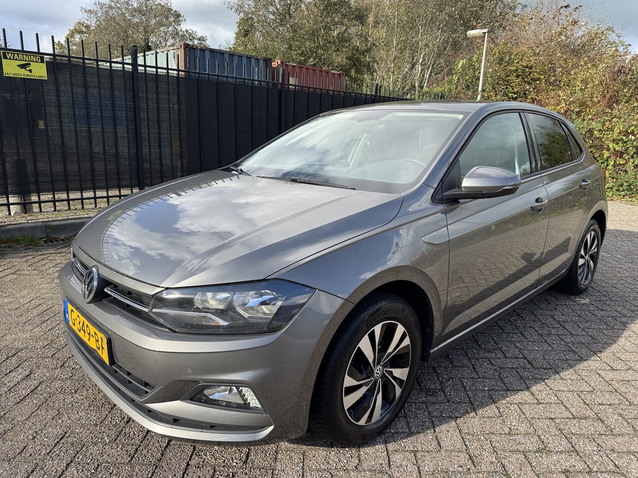 Volkswagen Polo - 1.0 TSI DSG Autom/Tiptr Comfortline Carplay/ACC/Airco - AutoWereld.nl