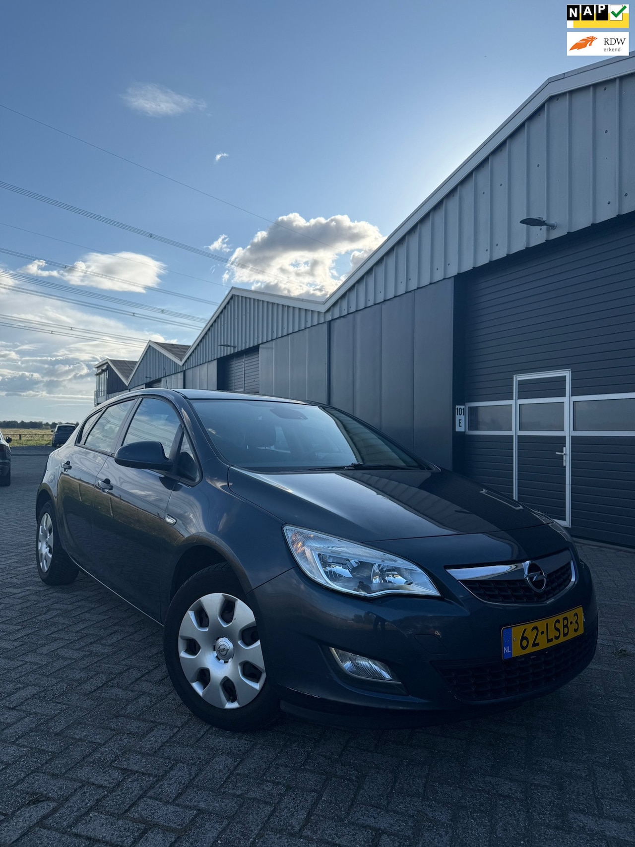 Opel Astra - 1.4 Edition 1.4 Edition - AutoWereld.nl