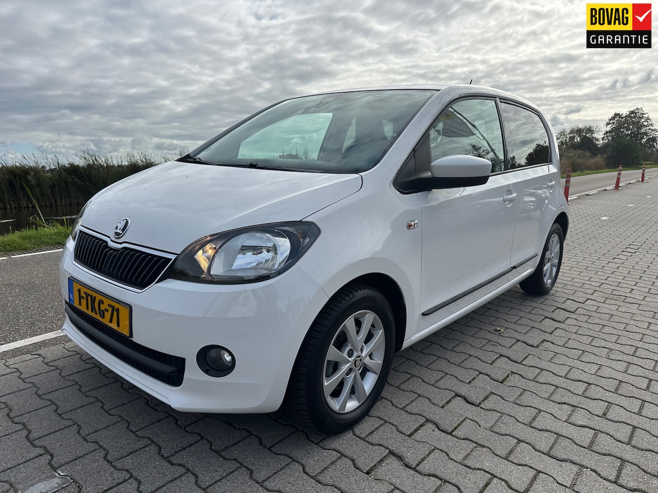 Skoda Citigo - 1.0 Greentech Drive 1.0 Greentech Drive, Navi,Cruisecontrol, Airco, Elektrische ramen - AutoWereld.nl