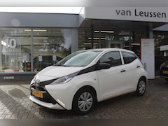 Toyota Aygo - 1.0 VVT-i X-FUN AIRCO EL-RAMEN LED DAGRIJVERLICHTING CENTRALE PORTIERVERGR