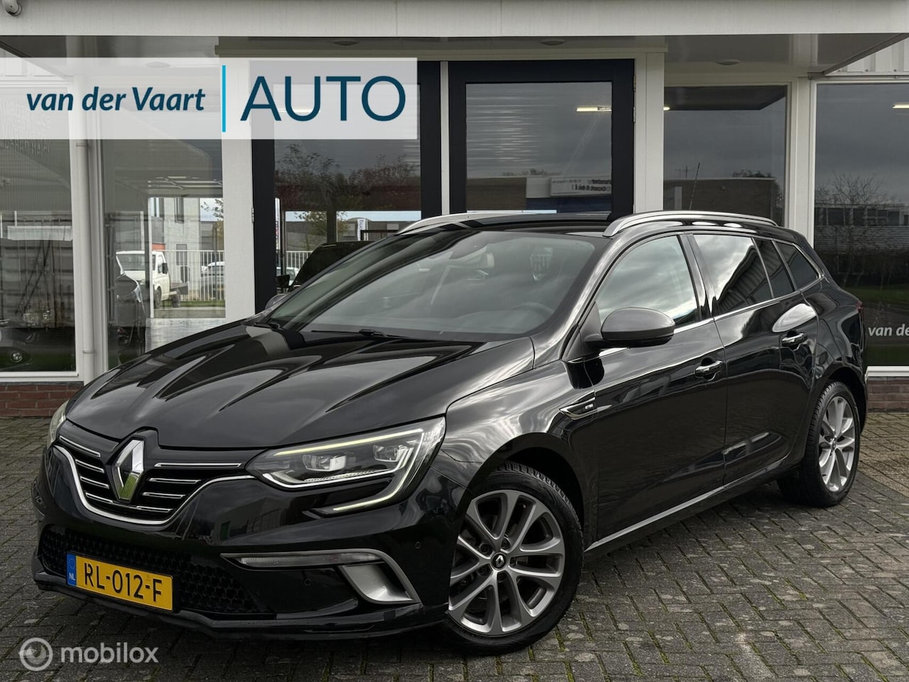 Renault Mégane Estate - 1.2 TCe GT-Line / Park assist / Led Camera - AutoWereld.nl